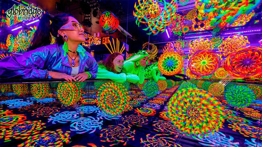 Why Psychedelic Visuals Feel So Powerful